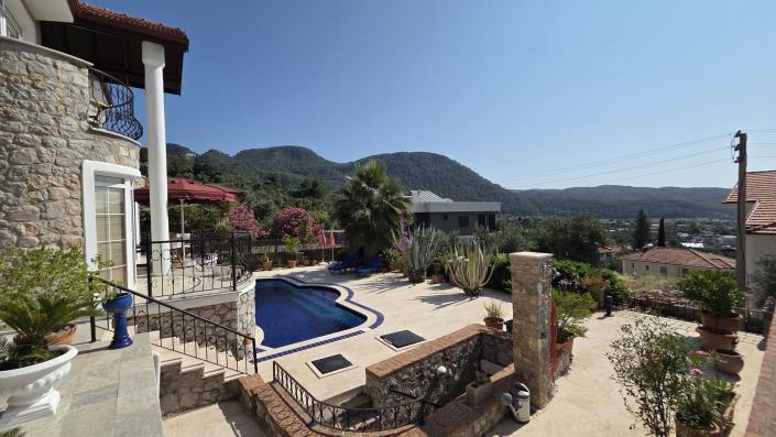 Image No.12-3 Bed Villa for sale