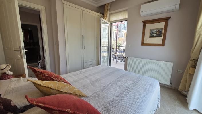 Image No.41-3 Bed Villa for sale