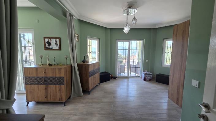 Image No.18-5 Bed Villa for sale