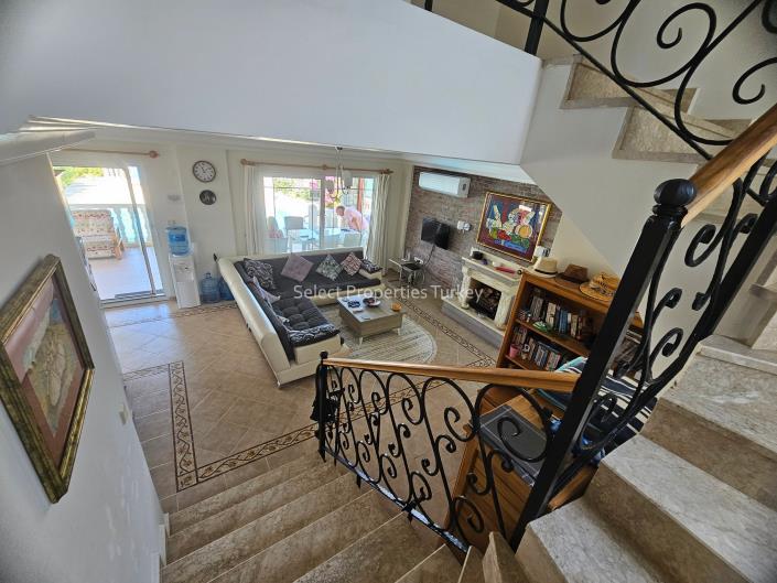 Image No.13-2 Bed Villa / Detached for sale