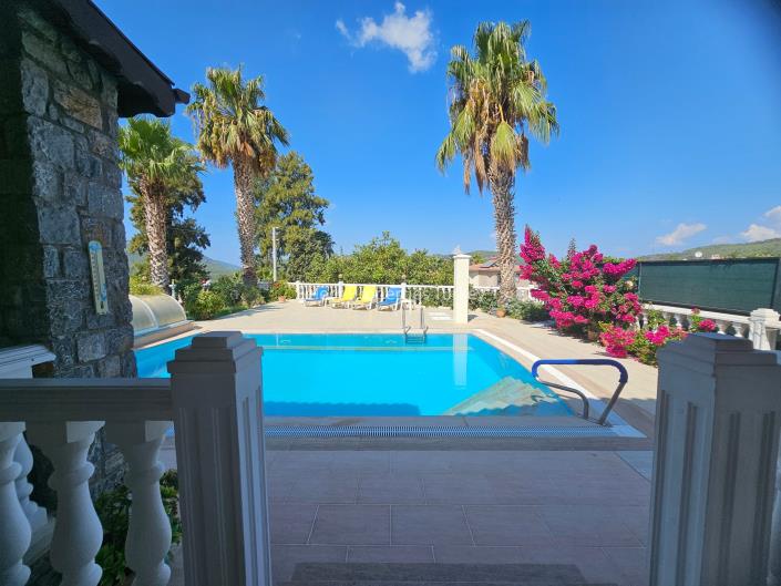 Image No.21-2 Bed Villa / Detached for sale