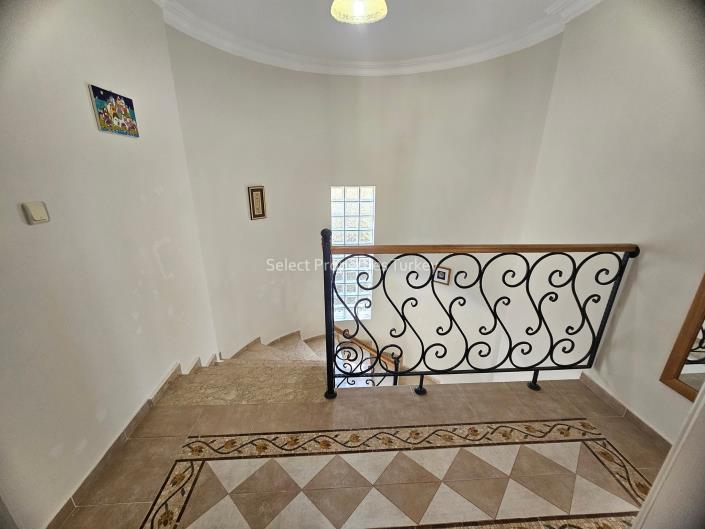 Image No.28-2 Bed Villa / Detached for sale