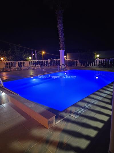 Image No.43-2 Bed Villa / Detached for sale