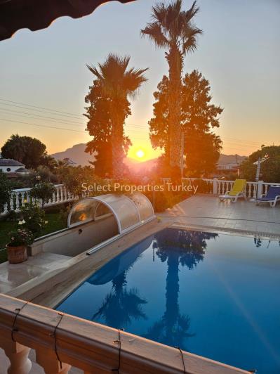 Image No.56-2 Bed Villa / Detached for sale