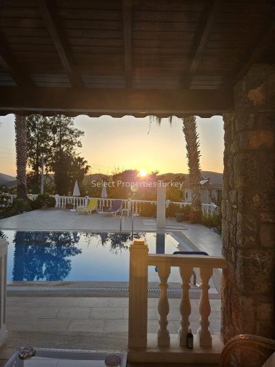 Image No.57-2 Bed Villa / Detached for sale