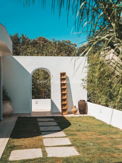 Image No.17-1 Bed Villa / Detached for sale