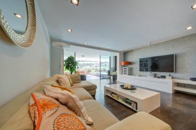 915118_20250415110853322401_orig