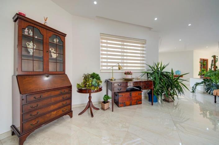 Image No.12-3 Bed Penthouse for sale