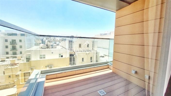 Image No.10-3 Bed Apartment for sale