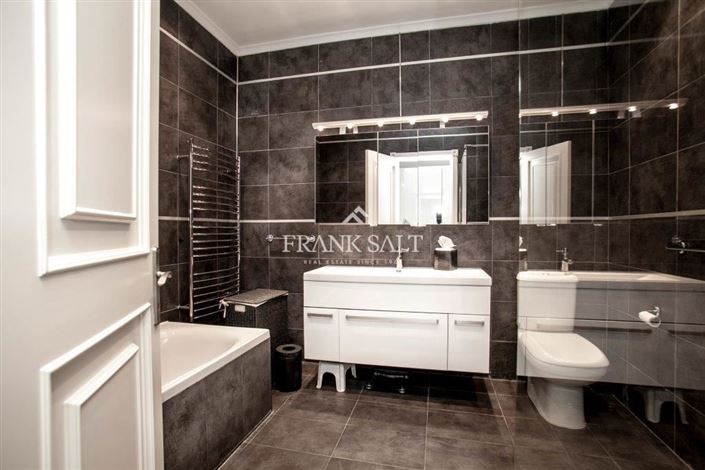 Image No.17-3 Bed Penthouse for sale