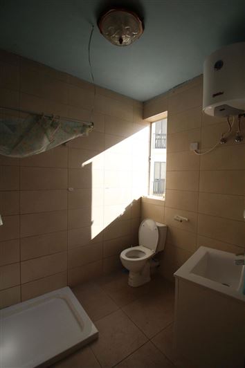 Image No.12-3 Bed Apartment for sale