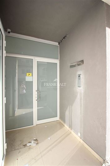 Image No.13-3 Bed Apartment for sale