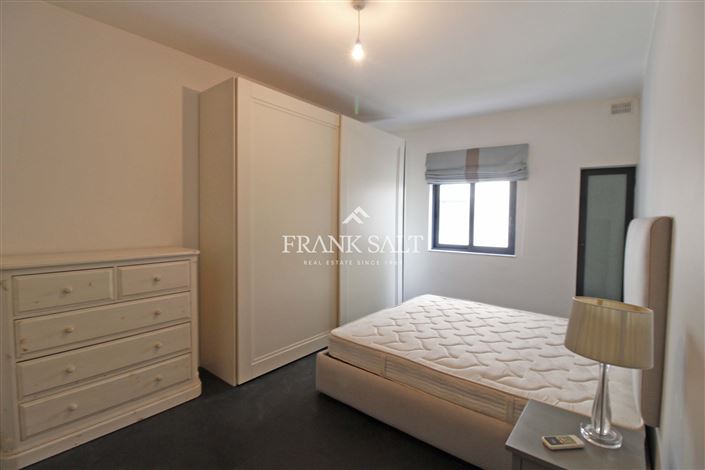 Image No.18-3 Bed Apartment for sale