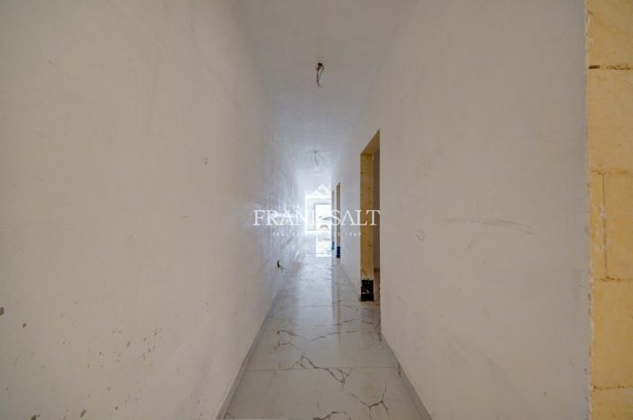 Image No.8-3 Bed Apartment for sale