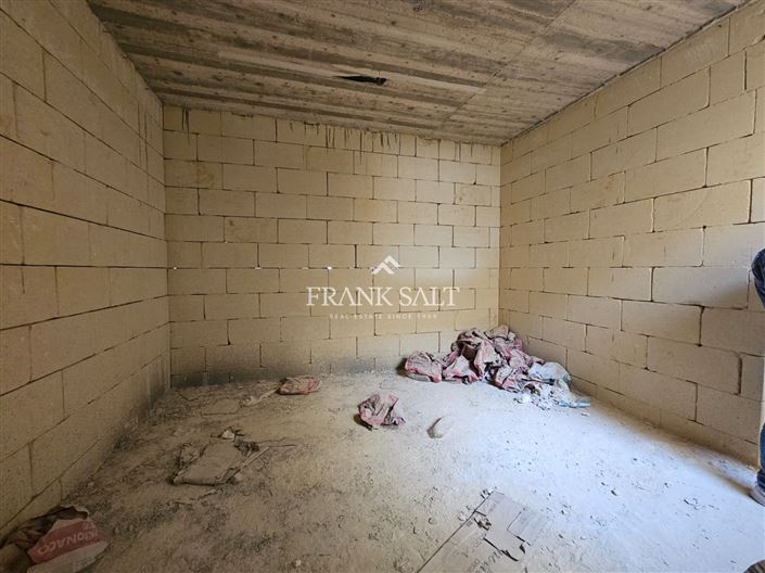 Image No.6-3 Bed Apartment for sale