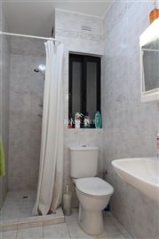 ab153127-5650-42d9-a180-35e93abdd403