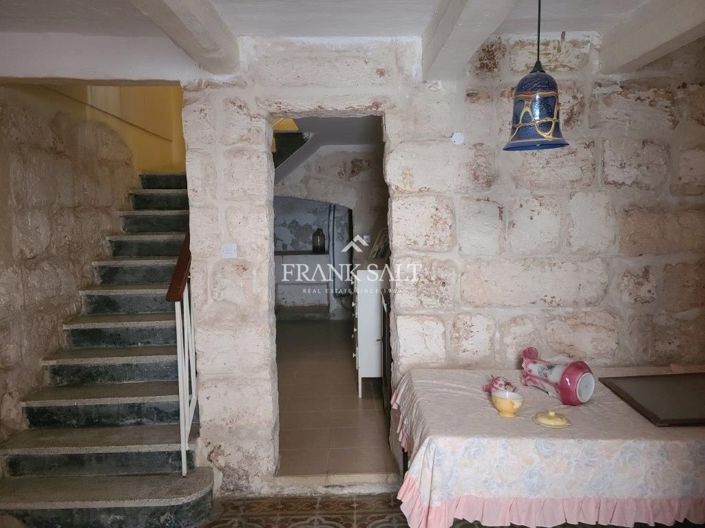 Image No.9-3 Bed Townhouse for sale