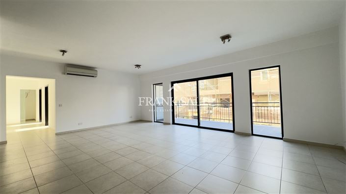 Image No.1-3 Bed Apartment for sale