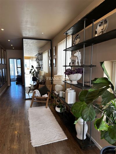 Image No.4-2 Bed Penthouse for sale