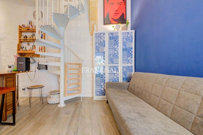 Image No.23-1 Bed Farmhouse for sale