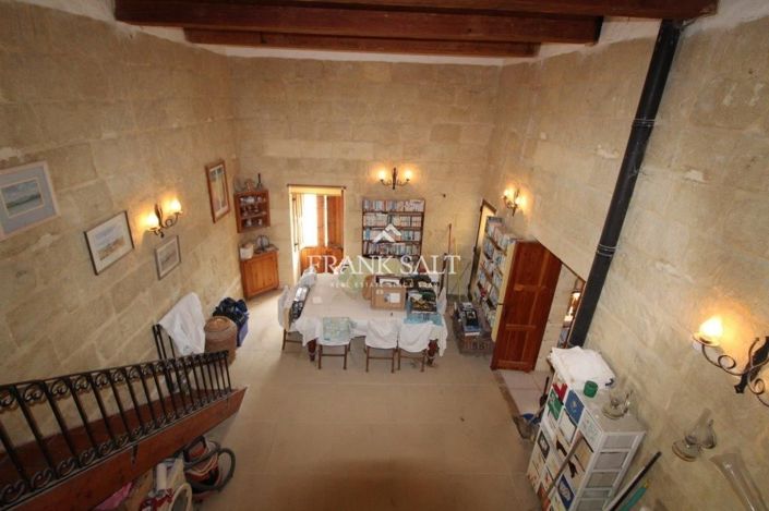 Image No.9-3 Bed Farmhouse for sale