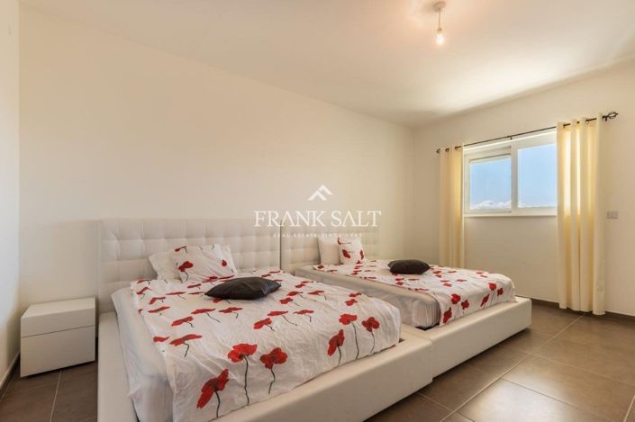 Image No.52-2 Bed Apartment for sale