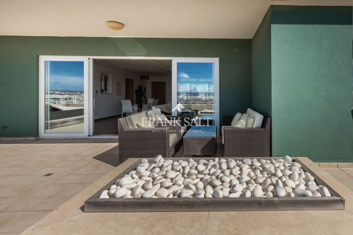 Image No.9-2 Bed Apartment for sale