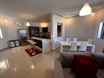 1 - Naxxar, Apartment