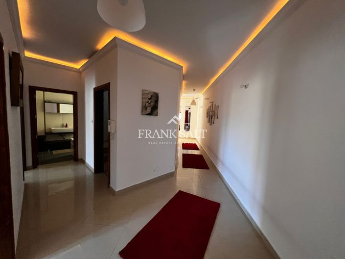 Image No.10-3 Bed Apartment for sale