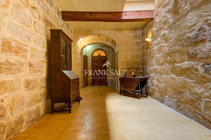 Image No.5-3 Bed Farmhouse for sale