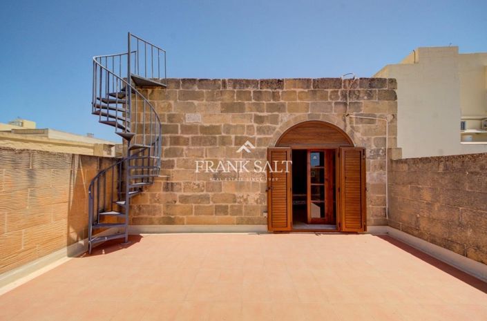 Image No.21-3 Bed Farmhouse for sale