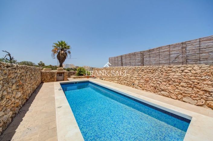 Image No.3-3 Bed Farmhouse for sale