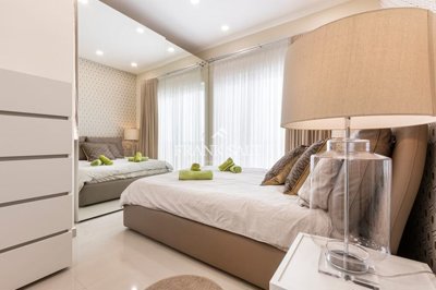 89fd671c-5a28-4afd-bafe-c869d8ce6732