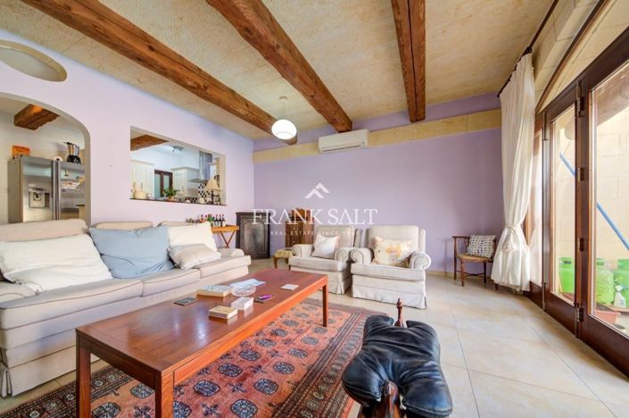 Image No.5-4 Bed House for sale