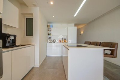 7c669fa2-4bee-48e2-b8e3-38003351e559