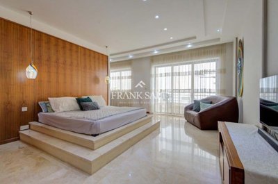 e9f080db-c6d7-4f0b-b29a-c43cfe42e3fc