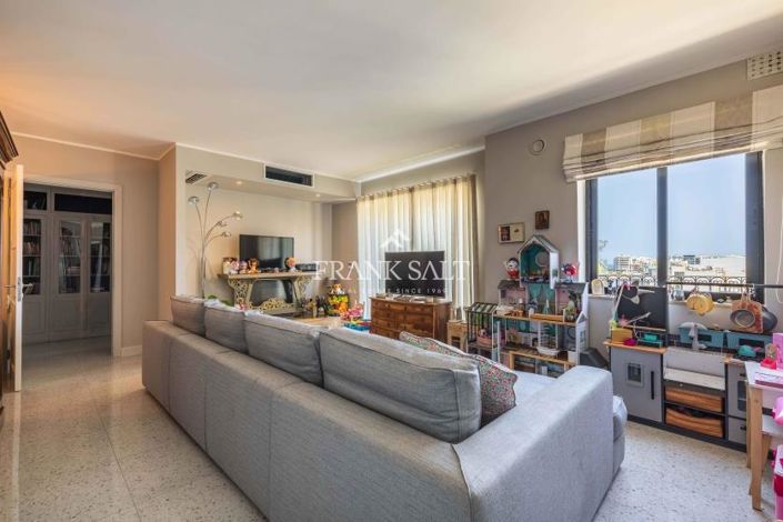 Image No.12-5 Bed Penthouse for sale