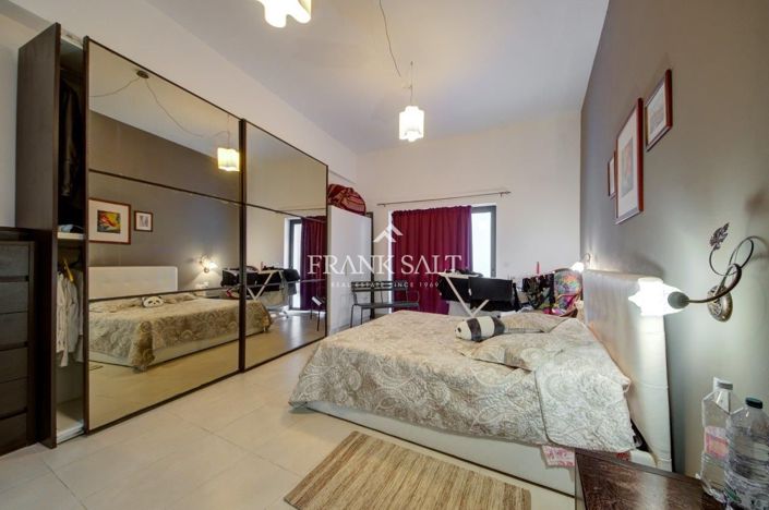 Image No.10-2 Bed Apartment for sale