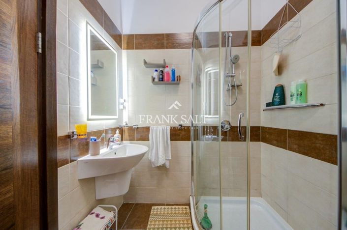 Image No.14-2 Bed Apartment for sale