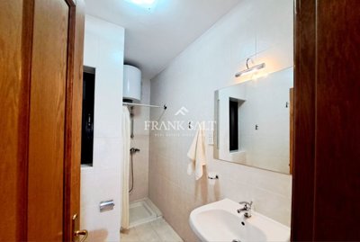 11517d67-a2f7-4f2a-a789-5efabc4c0e44