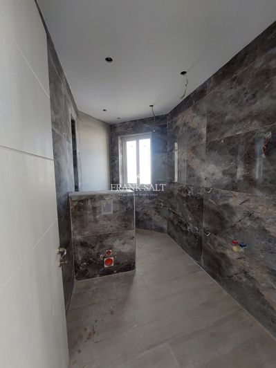 Image No.12-3 Bed Penthouse for sale