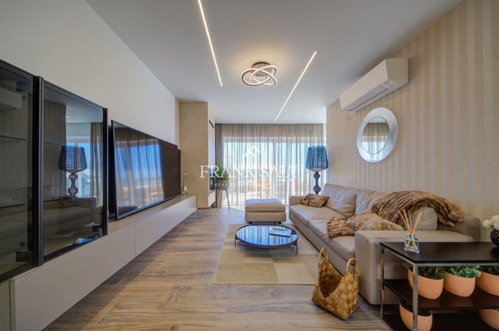 Image No.2-3 Bed Penthouse for sale