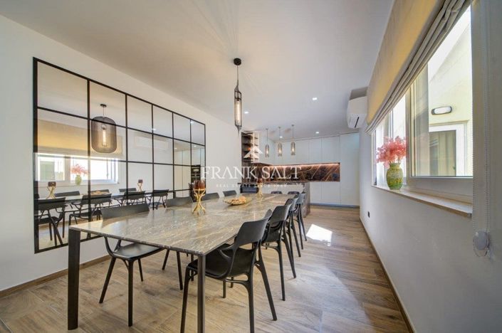 Image No.6-3 Bed Penthouse for sale