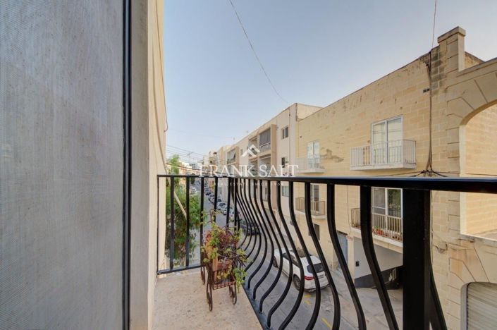 Image No.17-4 Bed Apartment for sale