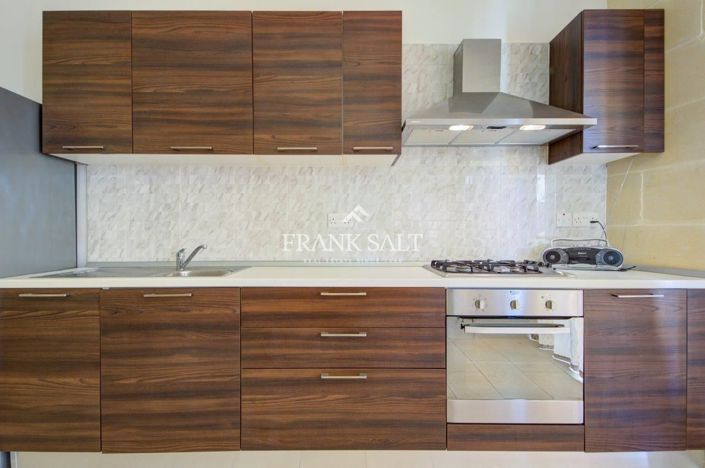 Image No.10-3 Bed Apartment for sale