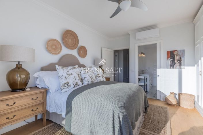 Image No.12-5 Bed Apartment for sale