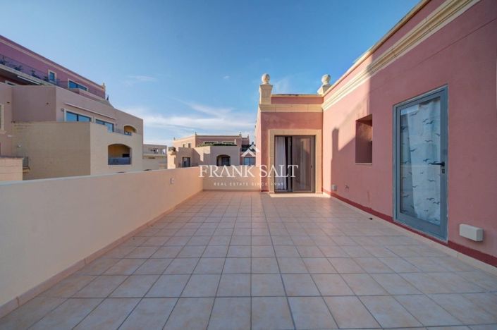 Image No.8-4 Bed Penthouse for sale