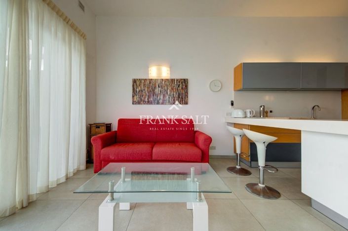 Image No.11-Appartement de 3 chambres à vendre à Xemxija