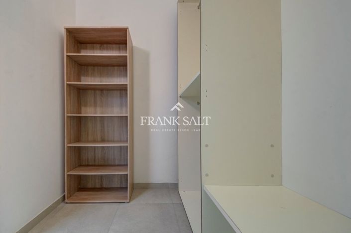 Image No.23-Appartement de 3 chambres à vendre à Xemxija