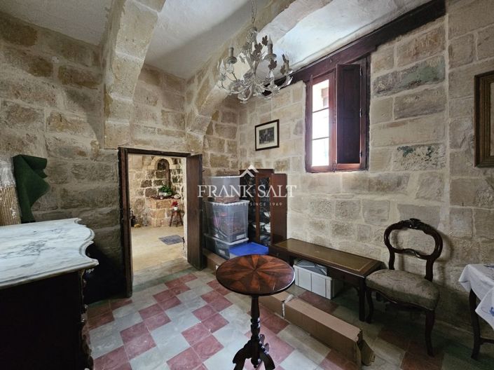 Image No.4-3 Bed Farmhouse for sale